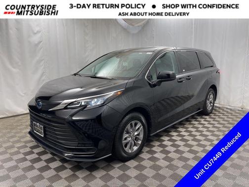 2024 Toyota Sienna LE