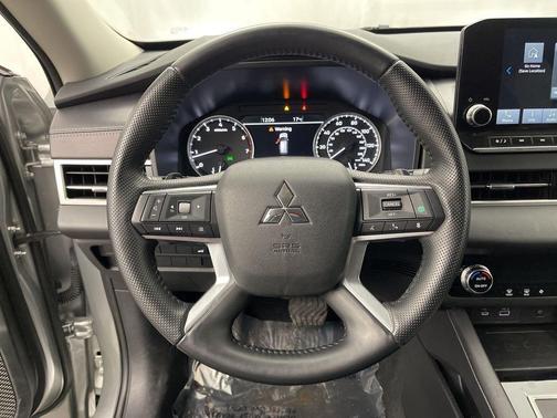 2024 Mitsubishi Outlander SE 2.5 S-AWC