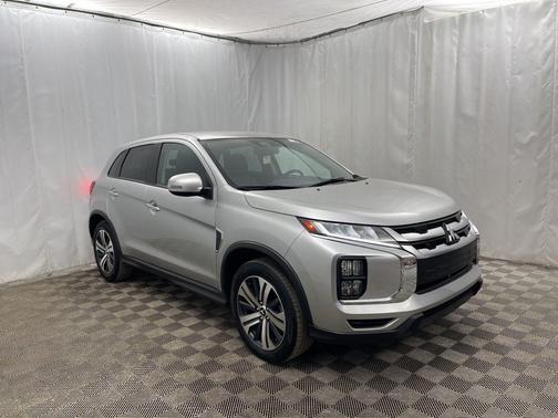 2024 Mitsubishi Outlander Sport SE