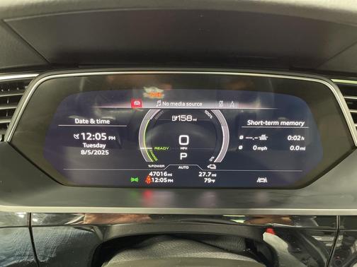 2021 Audi e-tron Premium