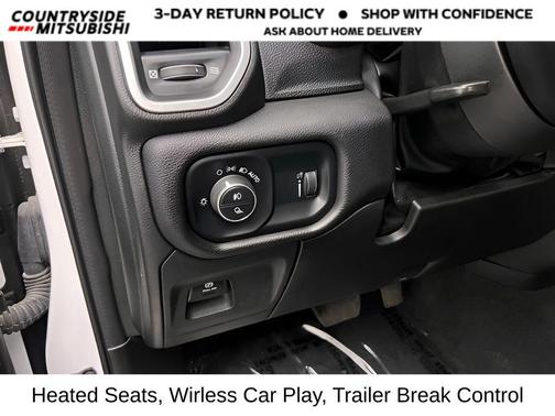 Bright White Clearcoat 2023 RAM 1500 Big Horn/Lone Star