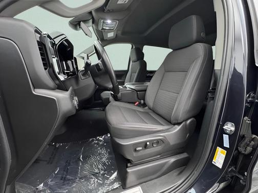 Dark Ash Metallic 2024 Chevrolet Silverado 1500 LT