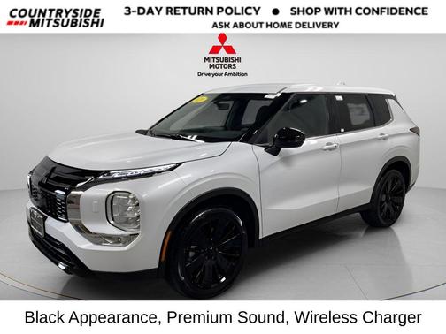 White Diamond 2026 Mitsubishi Outlander LE 1.5T S-AWC