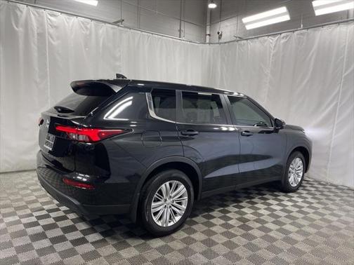 2023 Mitsubishi Outlander ES 2.5 2WD