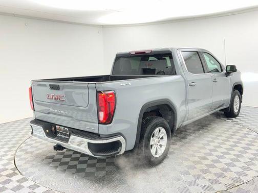 2024 GMC Sierra 1500 SLE