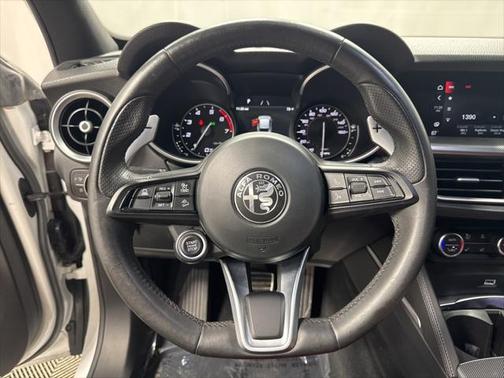 2022 Alfa Romeo Stelvio Ti