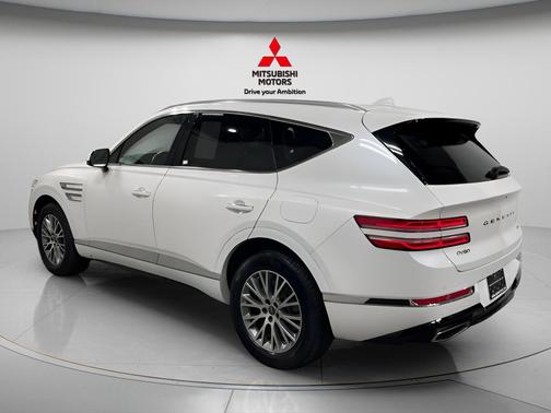 Uyuni White 2024 Genesis GV80 2.5T