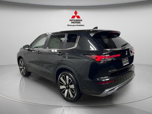 2025 Mitsubishi Outlander SE S-AWC