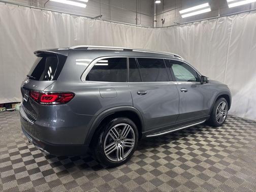 2022 Mercedes-Benz GLS 450 4MATIC