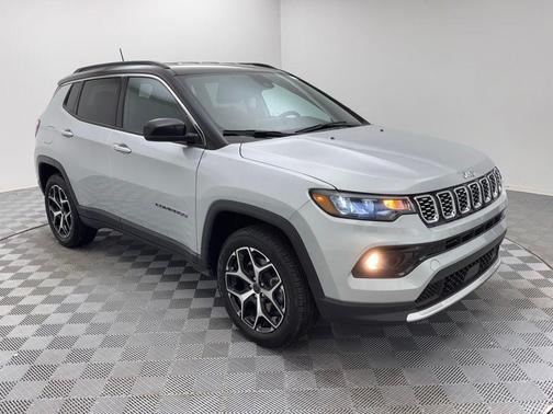 Silver Zynith Metallic Clearcoat 2025 Jeep Compass Limited