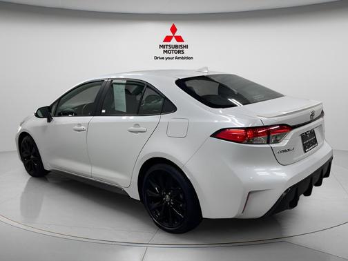 Wind Chill Pearl 2025 Toyota Corolla SE