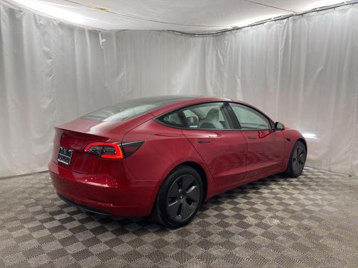 2023 Tesla Model 3 Standard Range