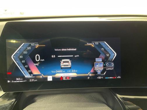 Alpine White 2025 BMW X2 xDrive28i