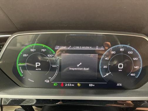 2021 Audi e-tron Premium