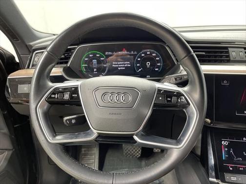 2021 Audi e-tron Premium