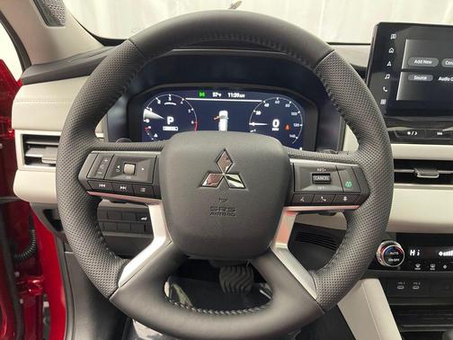 2025 Mitsubishi Outlander SE S-AWC