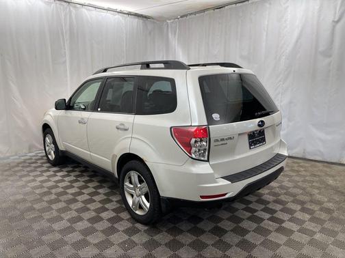 2010 Subaru Forester 2.5 X Premium