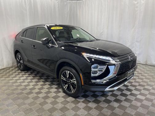 Labrador Black Pearl 2026 Mitsubishi Eclipse Cross SE