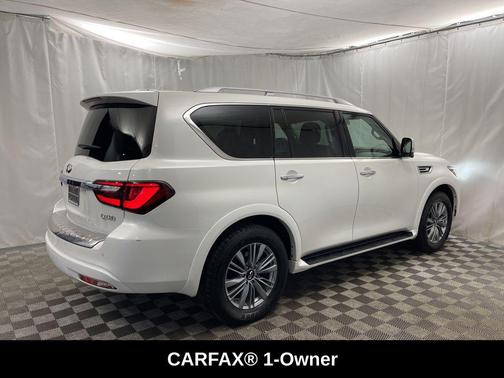 2024 INFINITI QX80 Luxe