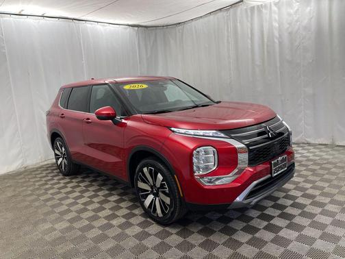 2026 Mitsubishi Outlander SE