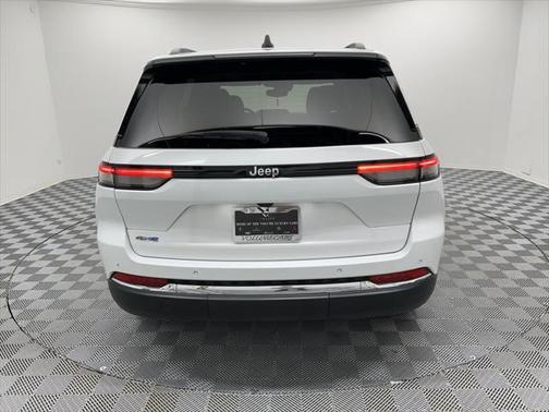 2023 Jeep Grand Cherokee 4xe Base