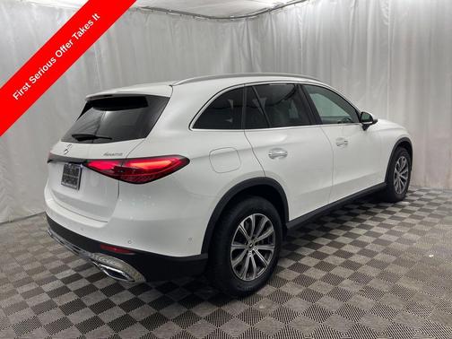 2024 Mercedes-Benz GLC 300 4MATIC