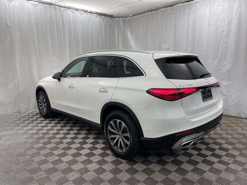 2024 Mercedes-Benz GLC 300 4MATIC