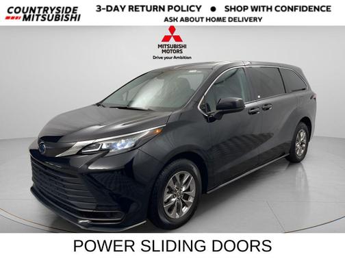 2024 Toyota Sienna LE