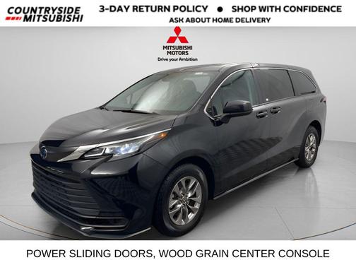 Midnight Black Metallic 2024 Toyota Sienna LE