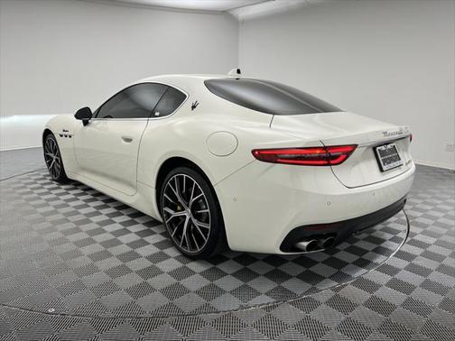 2024 Maserati GranTurismo Modena