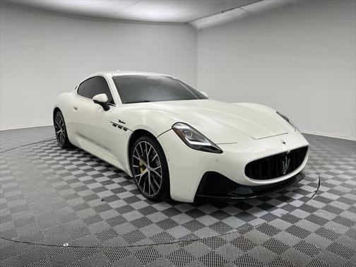 2024 Maserati GranTurismo Modena
