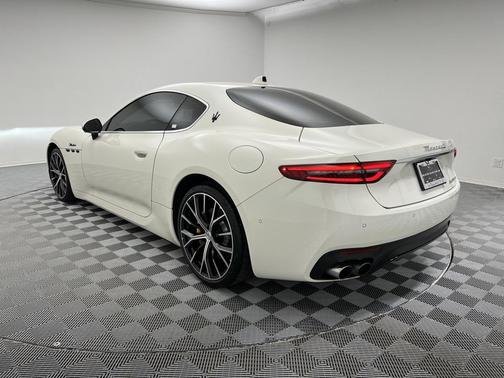 2024 Maserati GranTurismo Modena