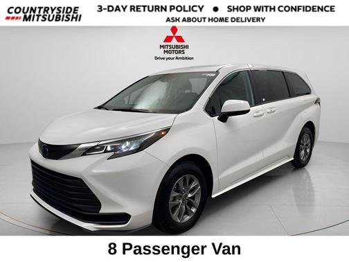 Ice Cap 2024 Toyota Sienna LE