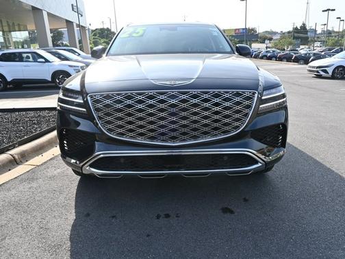 2025 Genesis GV80 Select