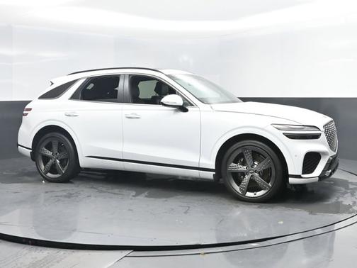 2025 Genesis GV70 2.5T