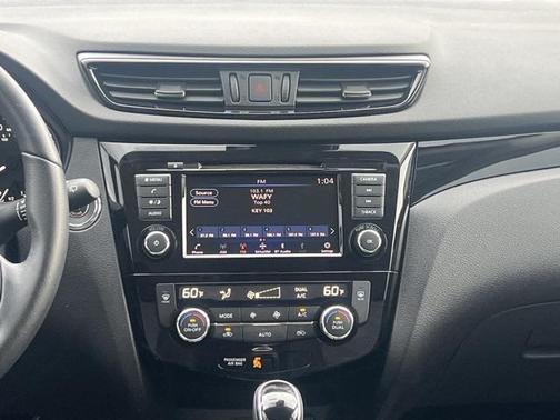 2020 Nissan Rogue Sport SV