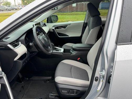 Silver Sky Metallic 2024 Toyota RAV4 XLE