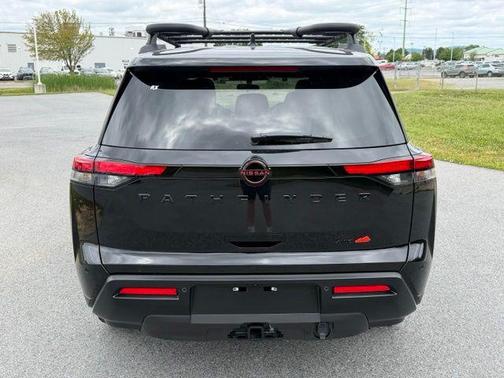 Super Black 2026 Nissan Pathfinder Rock Creek