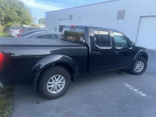 2021 Nissan Frontier SV