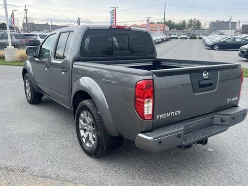 2021 Nissan Frontier SV