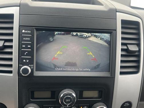 2021 Nissan Frontier SV