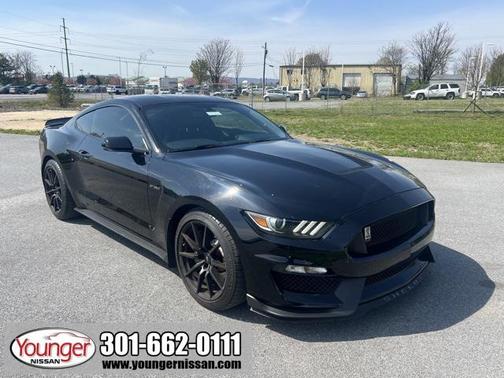 2018 Ford Shelby GT350 Base