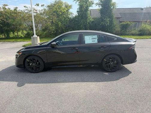 Super Black 2027 Nissan Sentra SR