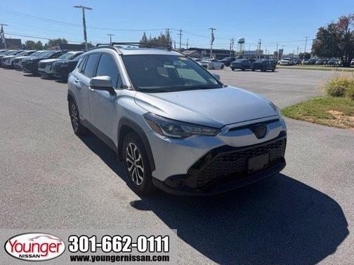 Sonic Silver 2024 Toyota Corolla Cross Hybrid SE