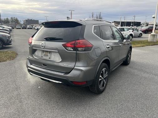 2020 Nissan Rogue SV