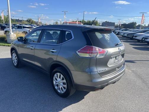 2015 Nissan Rogue S