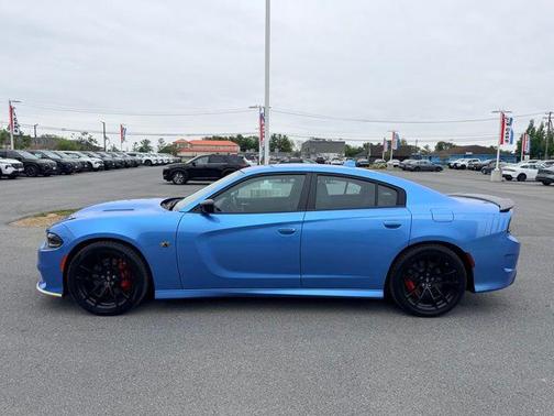 B5 Blue Pearlcoat 2023 Dodge Charger R/T Scat Pack
