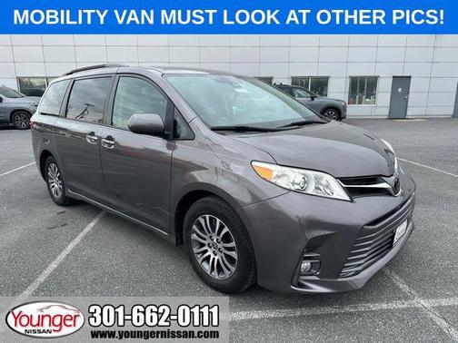 Predawn Gray Mica 2020 Toyota Sienna XLE