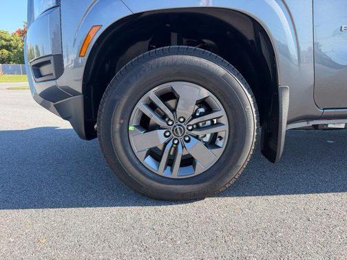 Gun Metallic 2027 Nissan Frontier SV