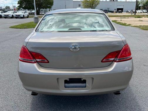 Desert Sand Mica 2007 Toyota Avalon XLS
